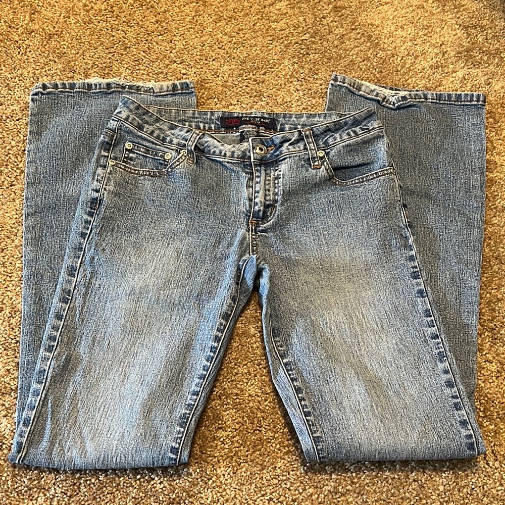 Vtg One Tuff Babe OTB Stretch Flare Leg Light Blue Jeans size 7/8